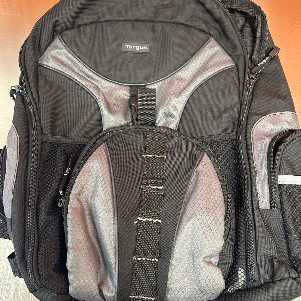 Targus Black and Gray Men's Backpack